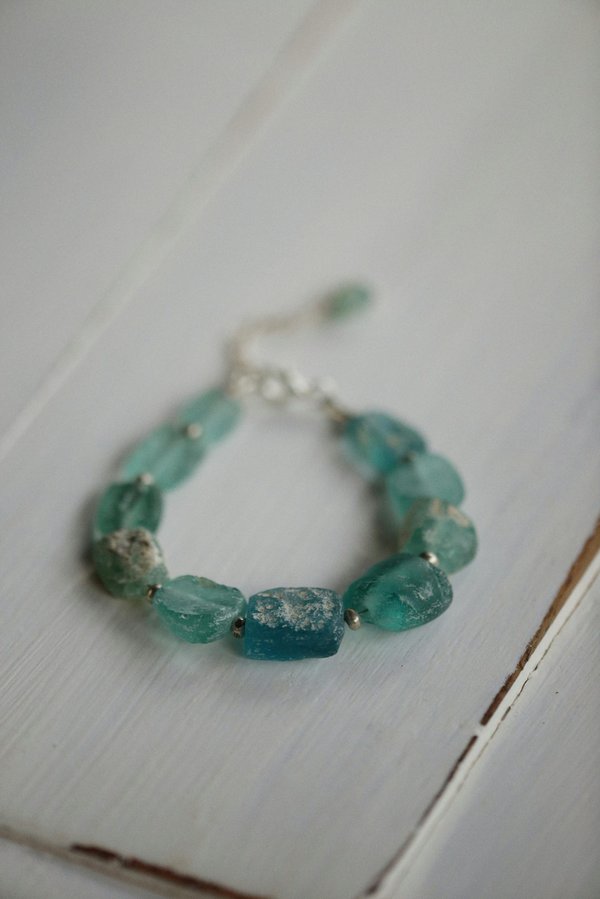 Découvrez les styles tendance des bracelets en pierres naturelles